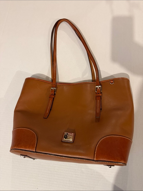 Dooney & Bourke Handbags - Dooney & Bourke Chestnut Brown Leather Tote